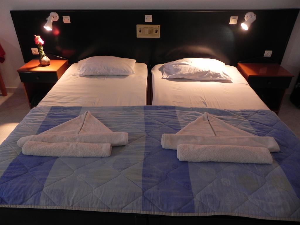 Ardani Bay Studios Amoopi Zimmer foto